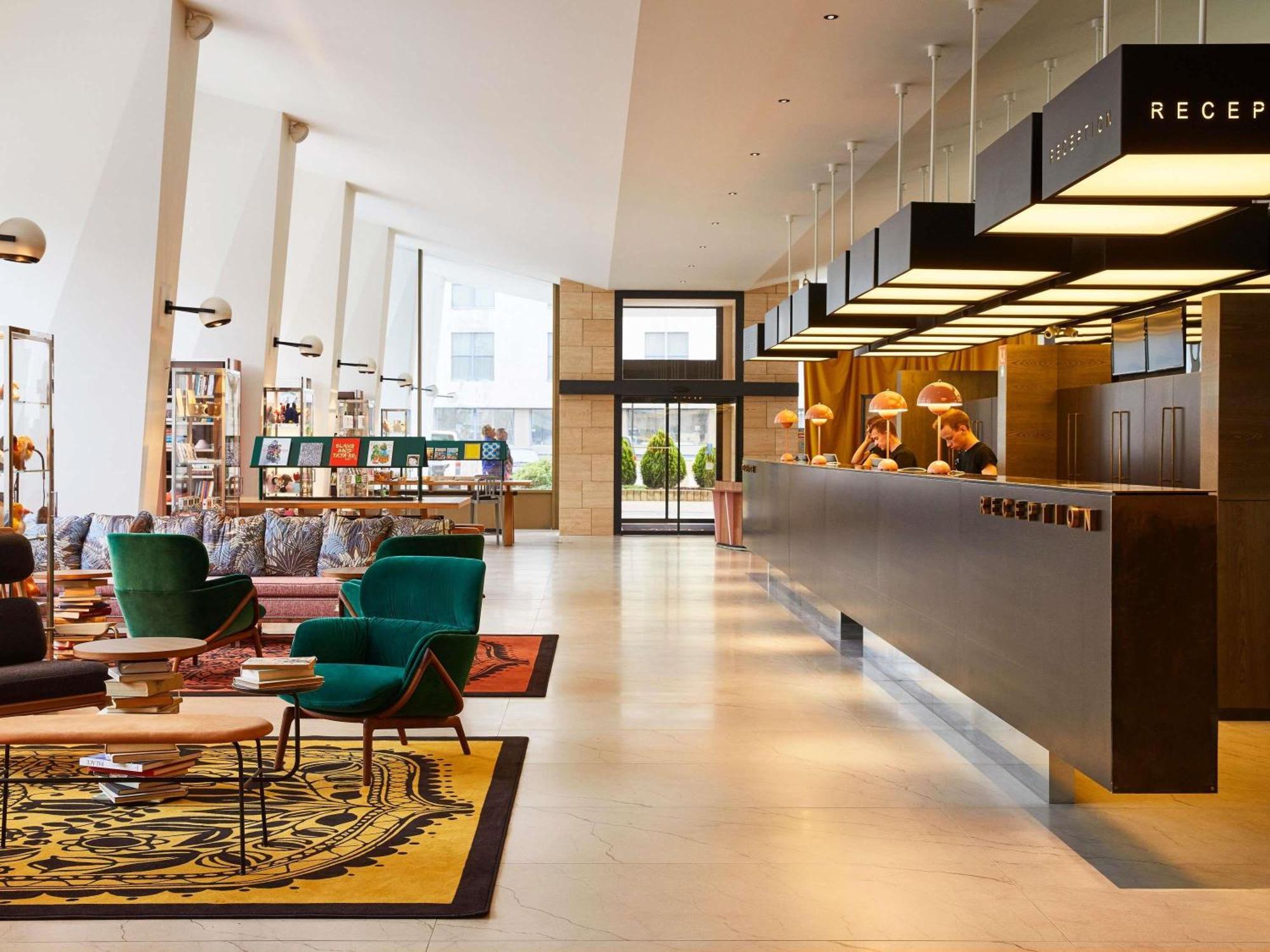 Mama Shelter Hotel 4*
